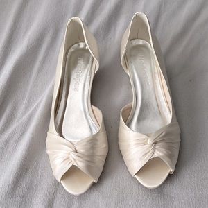 Cream/Ivory Satin Peep -toe Wedges Size 7